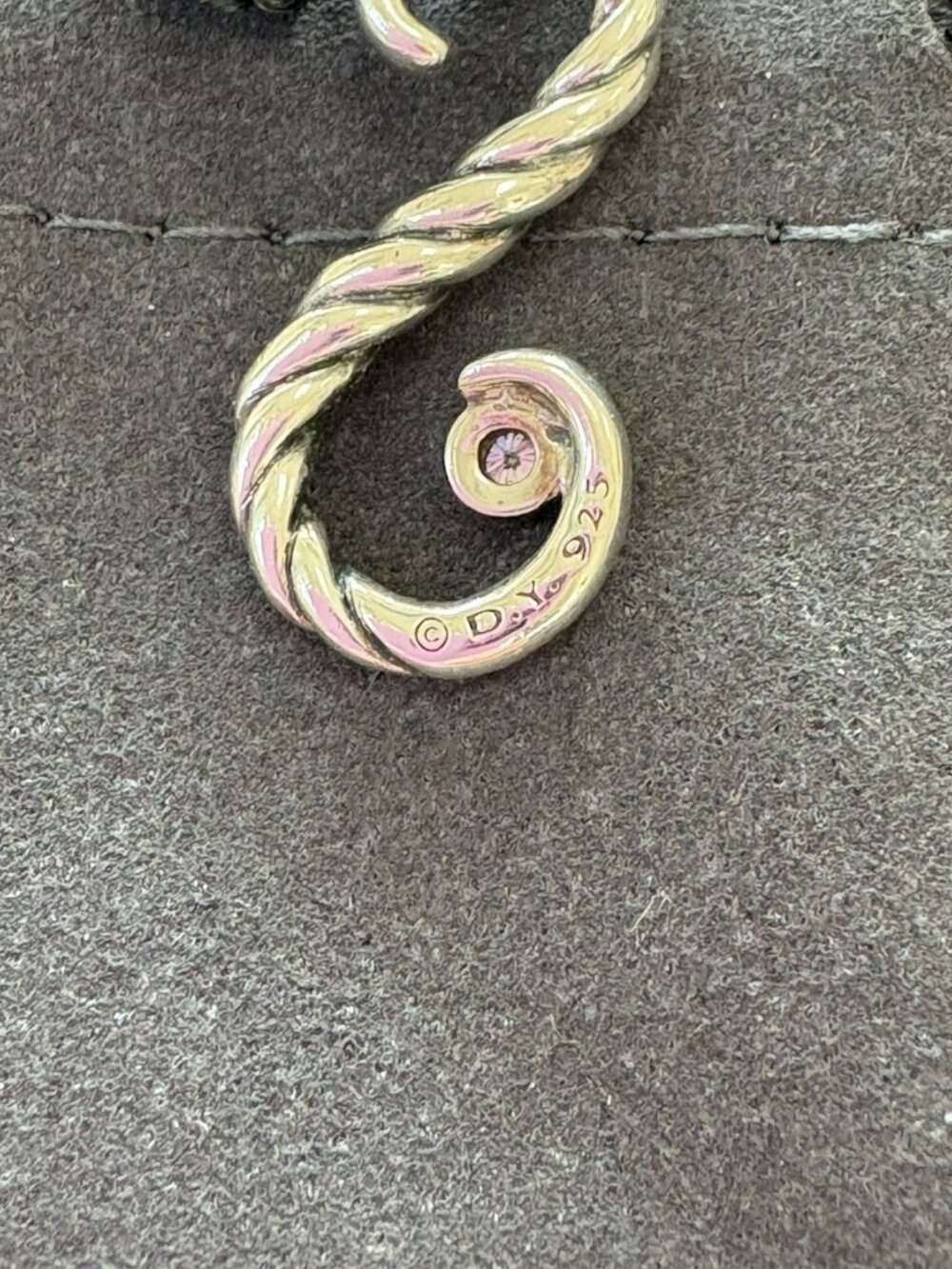 David Yurman Initial “S” Charm w/Diamond in Sterling Silver + DY Pouch Very Nice - Picture 4 of 4